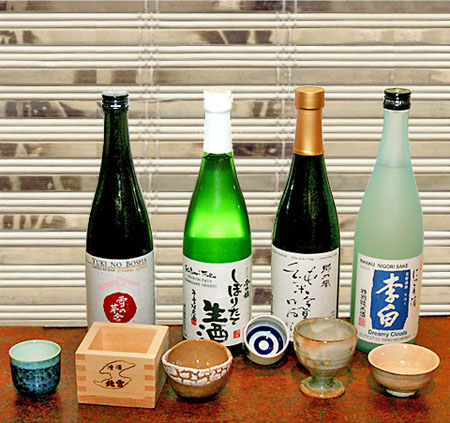 rượu sake là rượu gạo truyền thống của đất nước mặt trời mọc